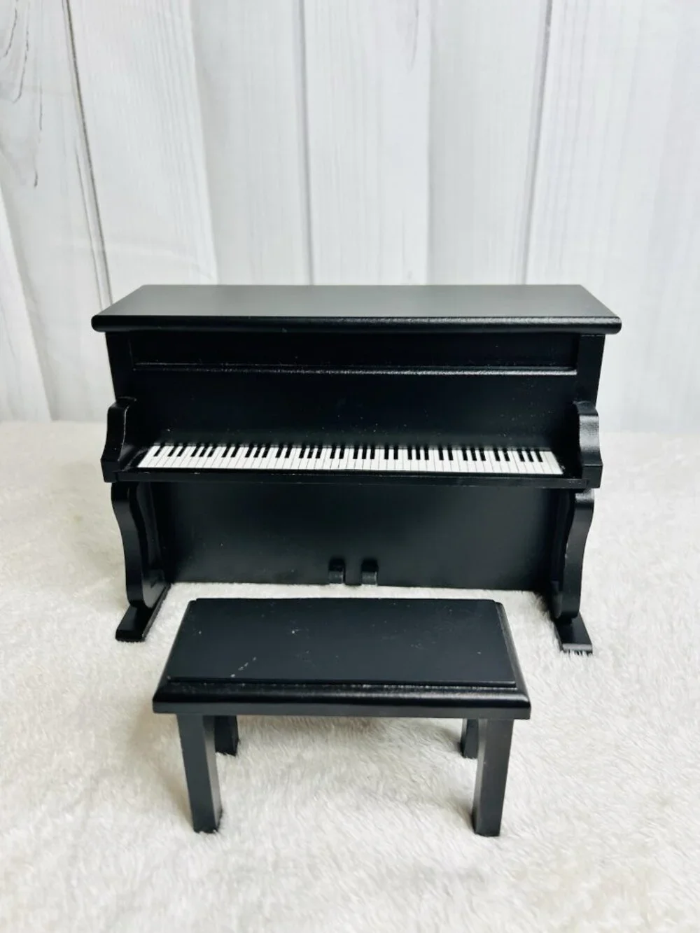 Byers Choice Tuxedo Man Piano Player RARE 1999 Excellent Condition